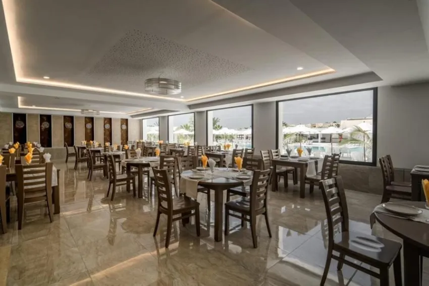 NOVOSTAR DAR KHAYAM  3*-27