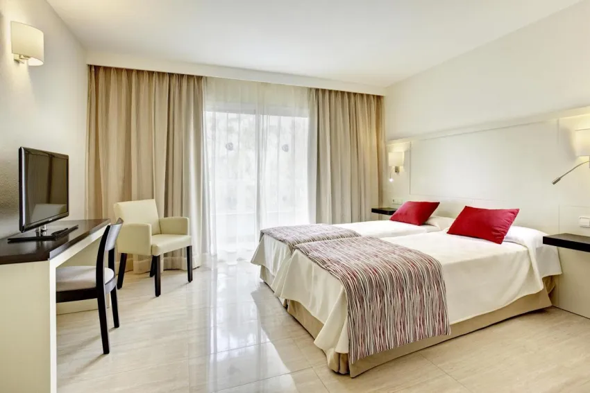 Grupotel Alcudia Suite Hotel 4*-15