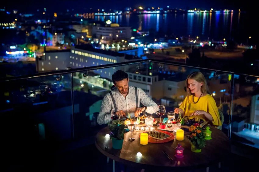 SIDE SU HOTEL (ADULT ONLY 16+)  4*-14