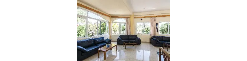 Tivoli Hotel and Apartments 3*-44