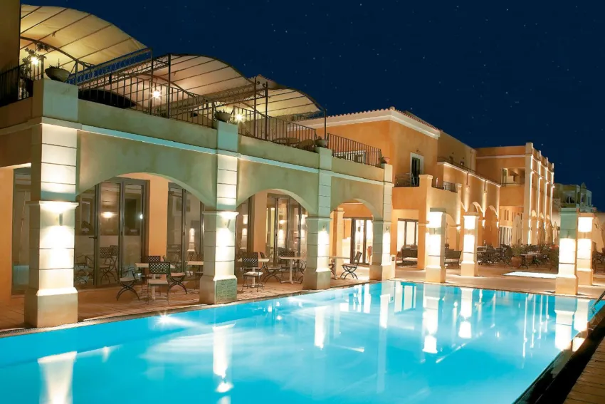 Grecotel Plaza Beach House 4*-1