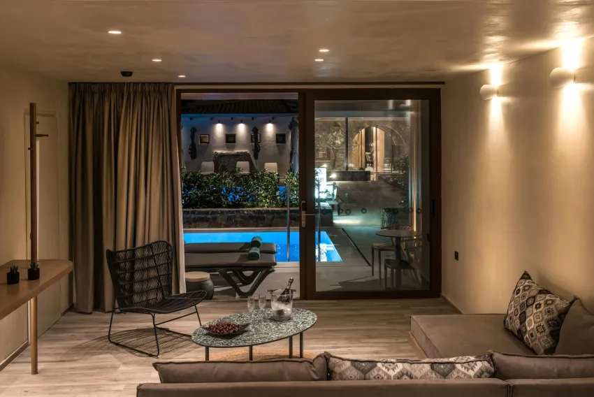 Petousis Hotel and Suites 4*-16