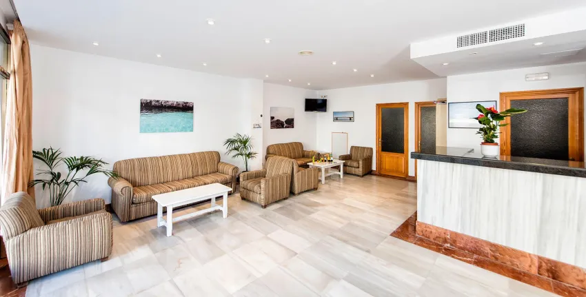 Arcos Playa Apartments 1*-6