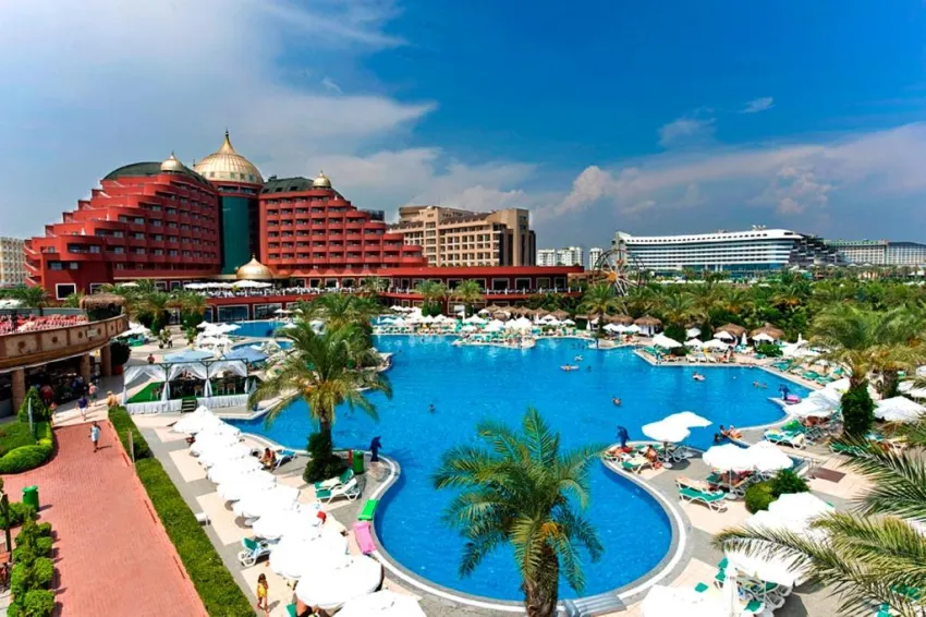 DELPHIN PALACE  5*-4