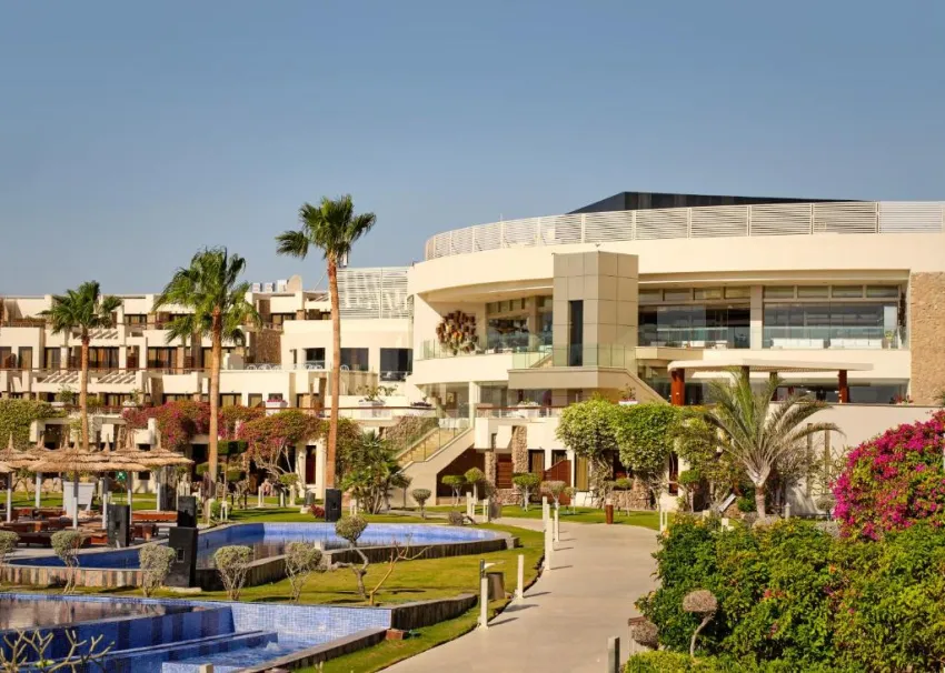 CORAL SEA SENSATORI RESORT  5*-94