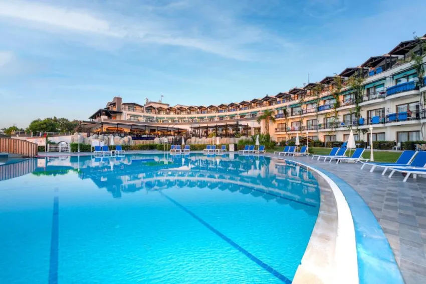 ARMAS LABADA HOTEL  5*-8