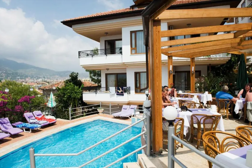 VILLA SONATA HOTEL  3*-8