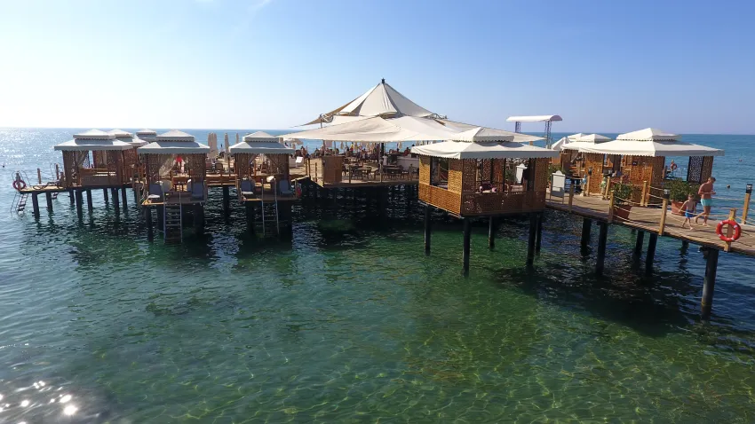 Vonresort Golden Cost 5*-8