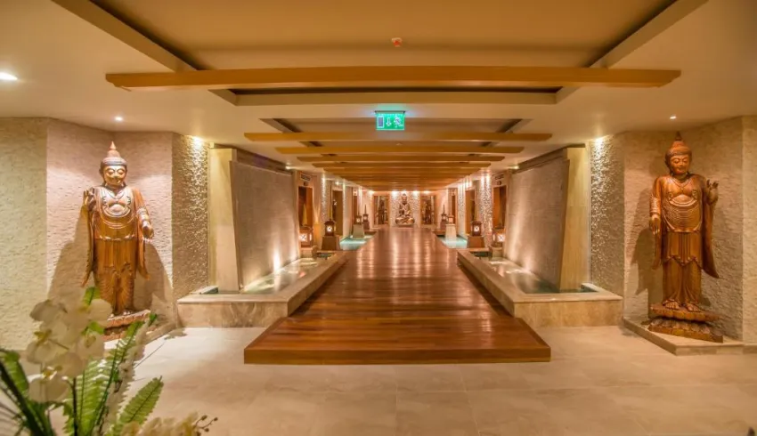 STARLIGHT RESORT SPECIAL ROOMS  5*-11