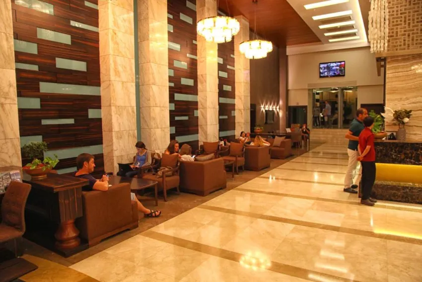QUEENS PARK LE JARDIN HOTEL  5*-2