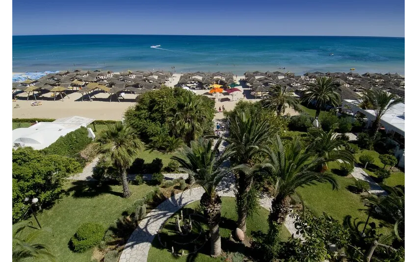 THE ORANGERS BEACH RESORT & BUNGALOW  4*-4