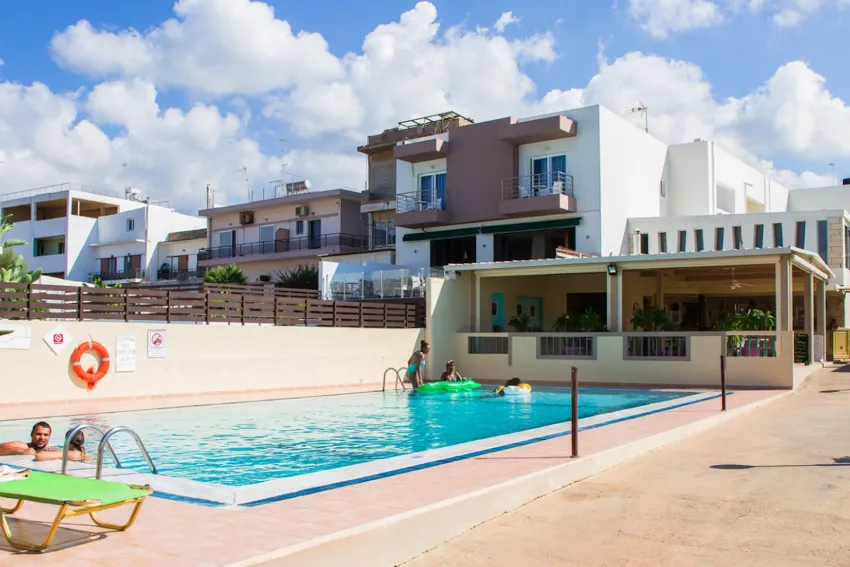 Theoni Apartments 1*-5