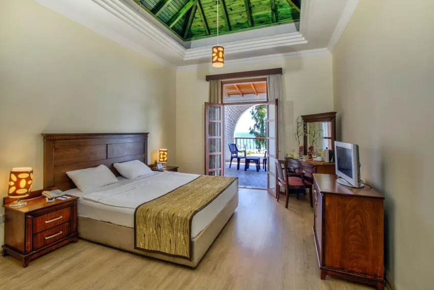 Merit Royal Gardens Hotel 5*-5