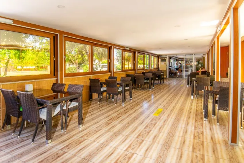 SELENIUM HOTEL  3*-6