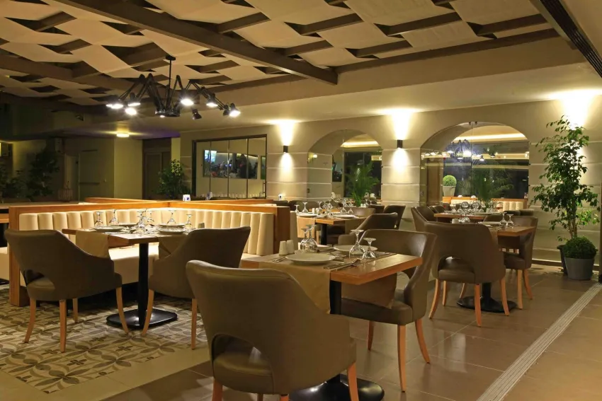 Sun City Apartments 3*-6