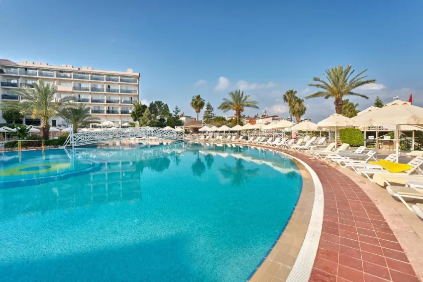 SEADEN COROLLA  4*-6