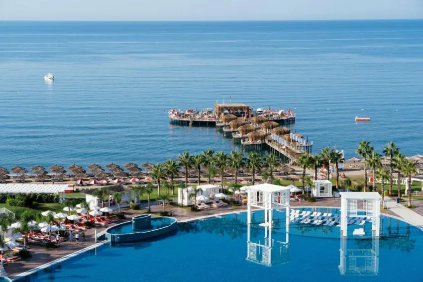 SELECTUM LUXURY RESORT  5*-22