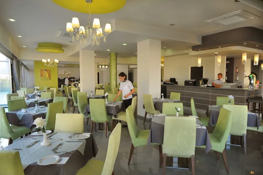 Euronapa Hotel Apartments 3*-6