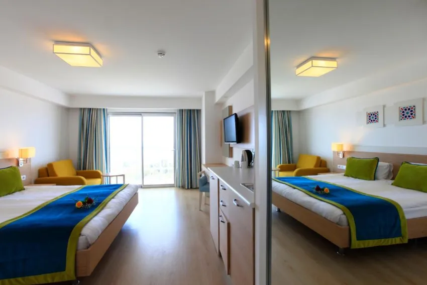 SIDE SU HOTEL (ADULT ONLY 16+)  4*-30