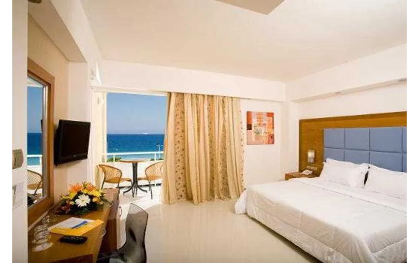 Sunshine Rhodes 4*-15