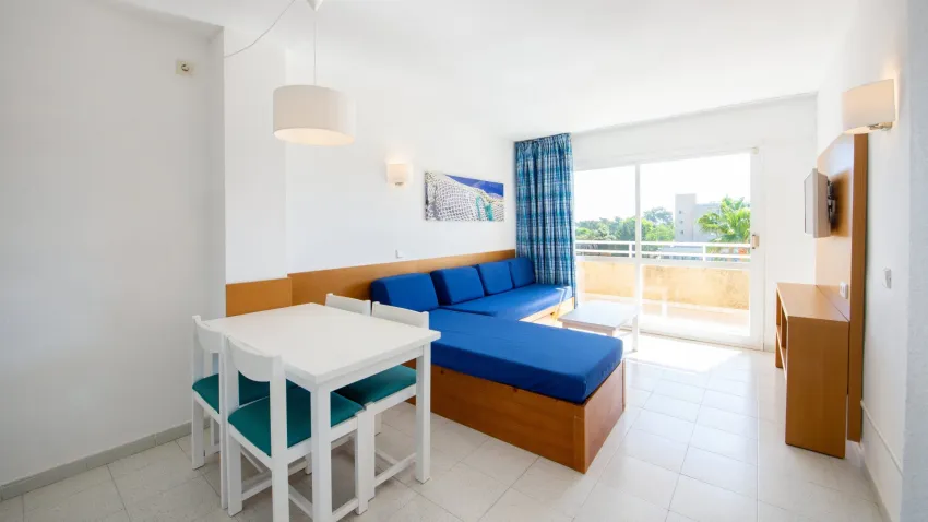 Club Cala Romani 3*-9