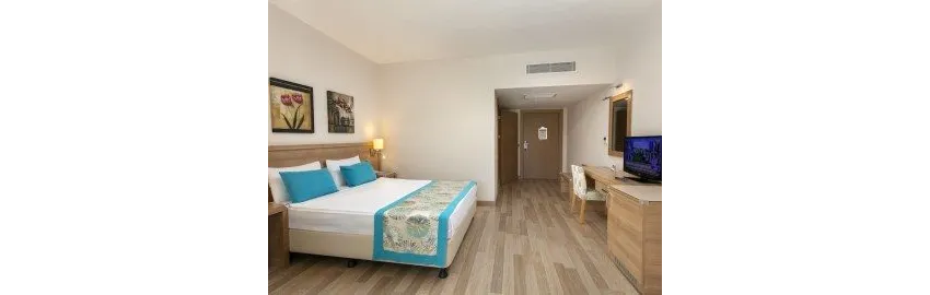 Wyndham Garden Lara 4*-7