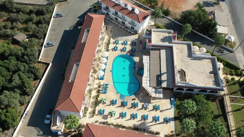 Cosmelenia Hotel Apartments 3*-14