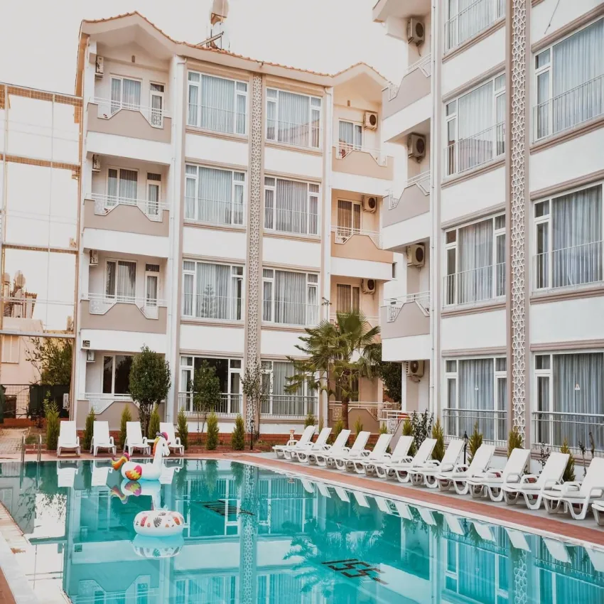 New Garden Luna Side Apart Hotel 3*-11