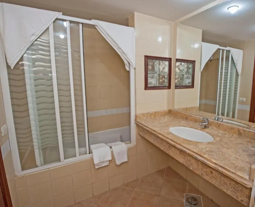 Sun And Sea Aqua Park 3*-6