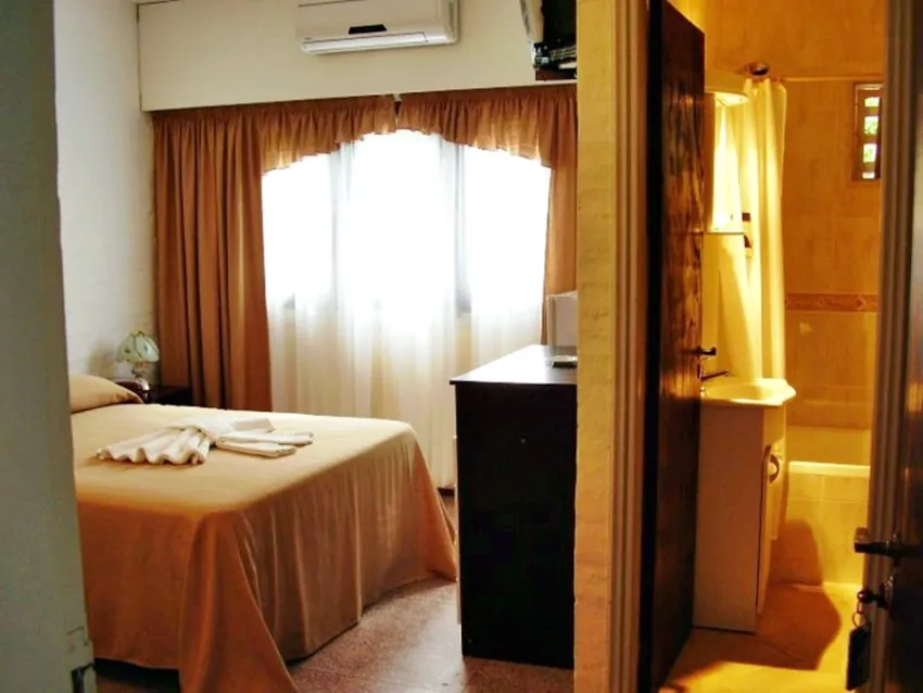 San Remo Hotel 2*-17