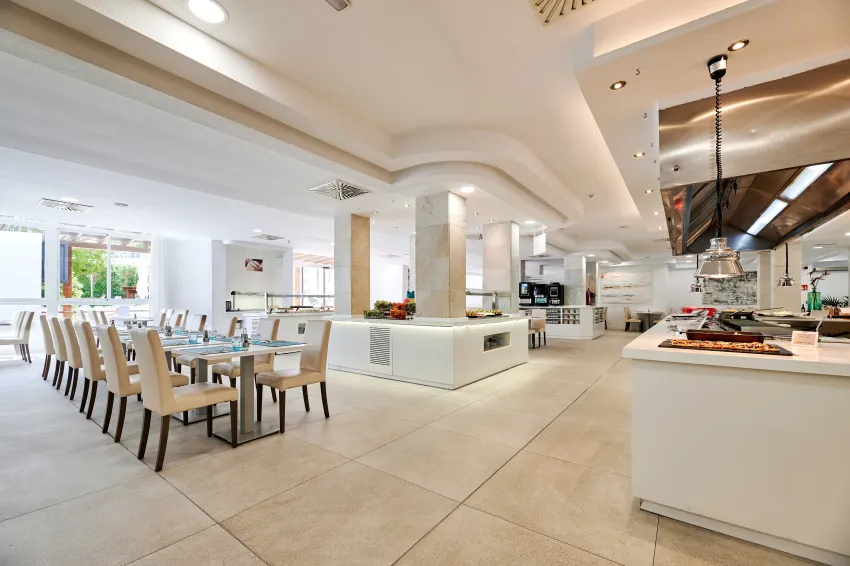 AluaSun Continental Park Hotel & Apartments 4*-106