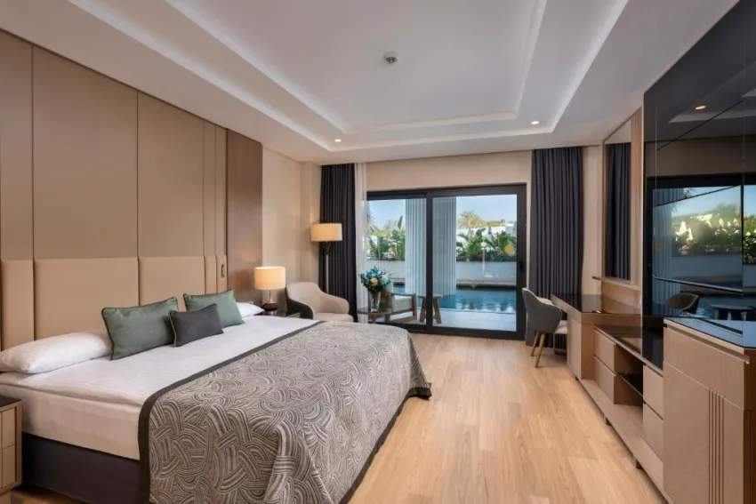 MIRACLE RESORT HOTEL  5*-84