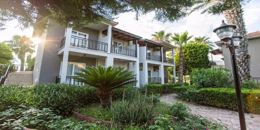 Miramor Garden Resort 4*-6