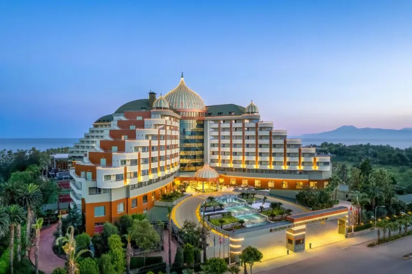 DELPHIN PALACE  5*-19
