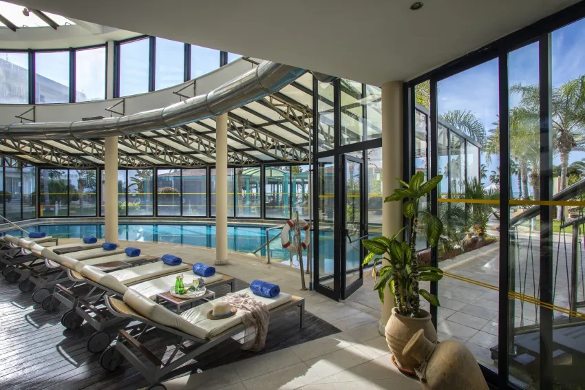 Louis Ledra Beach 4*-19