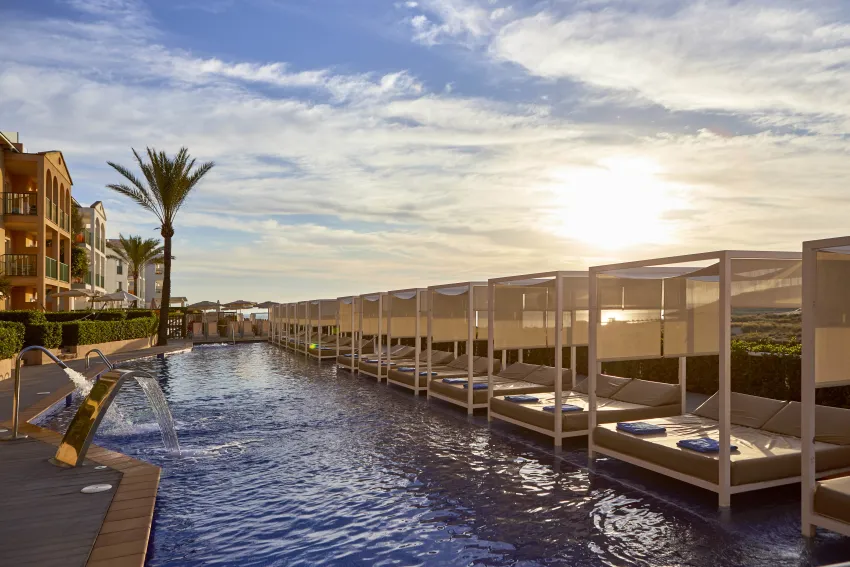 Zafiro Cala Mesquida 4*-47