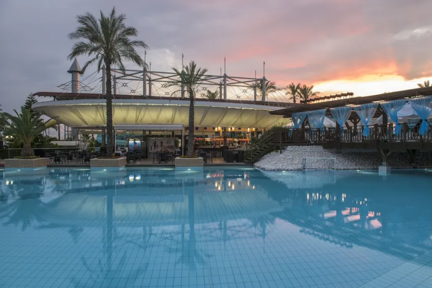 Delphin Diva 5*-28
