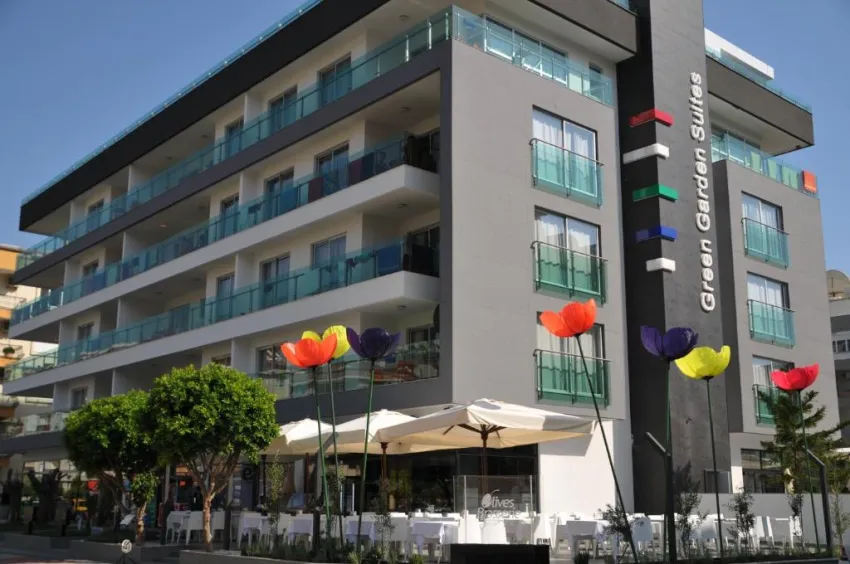 GREEN GARDEN SUITES HOTEL  4*-3