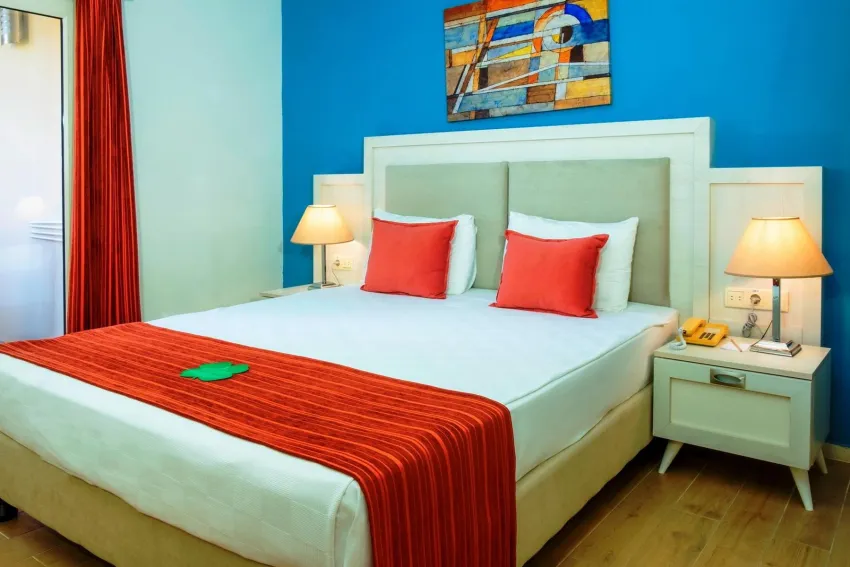 Queens Park Goynuk 5*-23