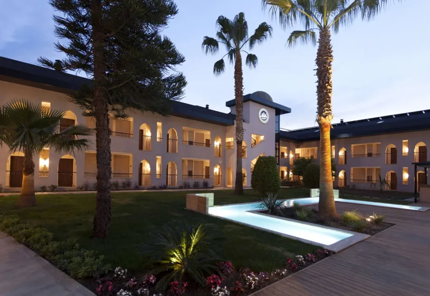 Alaaddin Beach Hotel (Adults Only) 4*-12