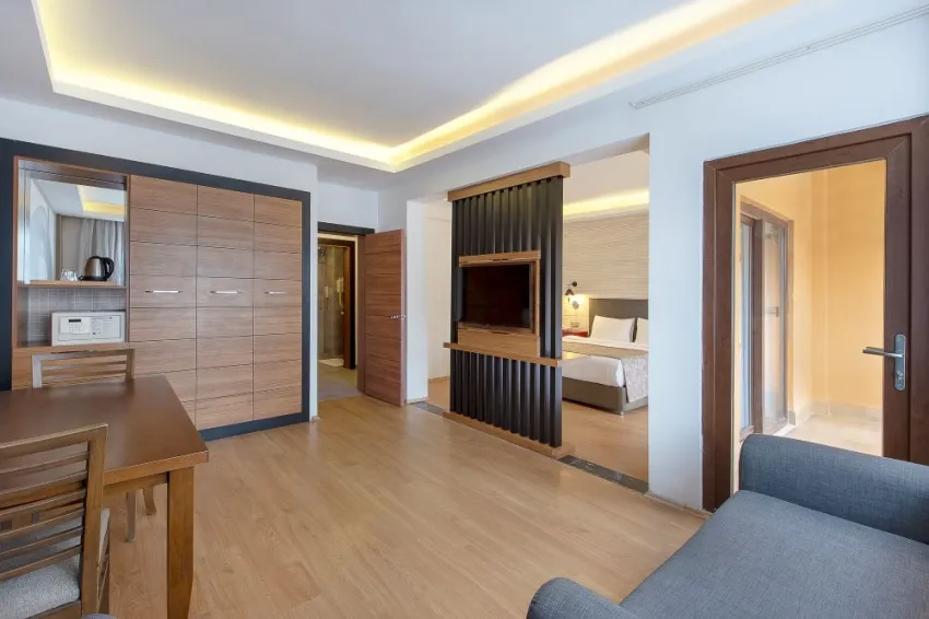 UTOPIA RESORT & RESIDENCE  5*-37