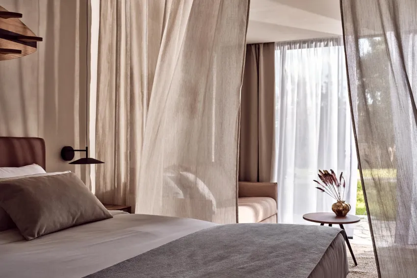 Domes Aulus Zante Autograph Collection 5*-7