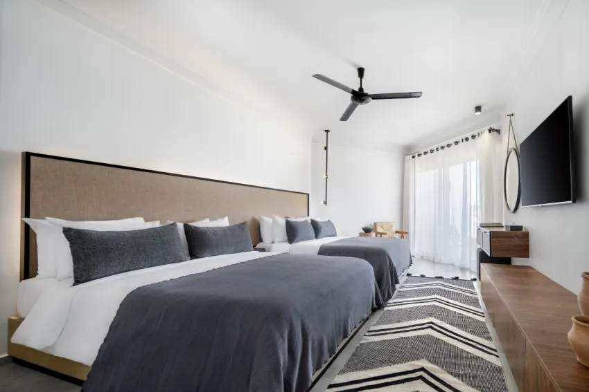 SERRY BEACH RESORT  5*-80