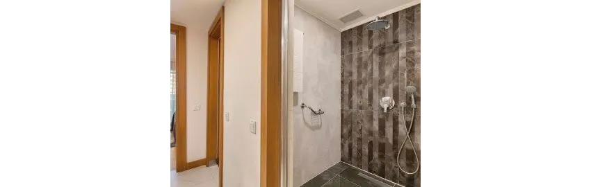 Sherwood Exclusive Lara 5*-24