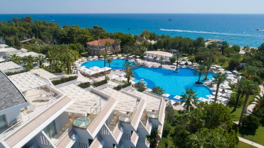 RAI PREMIUM TEKIROVA (EX. QUEENS PARK)  5*-5