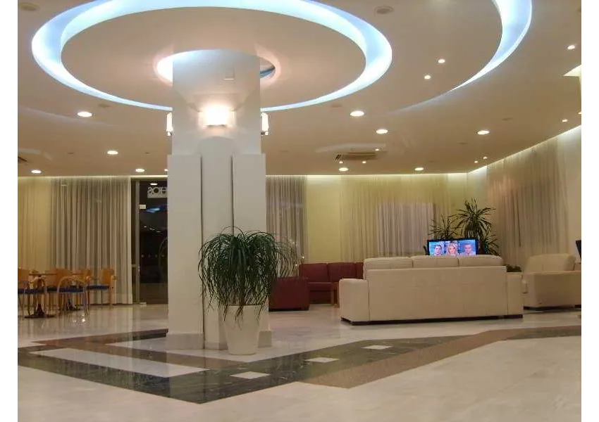 Atlantica Yakinthos 3*-4