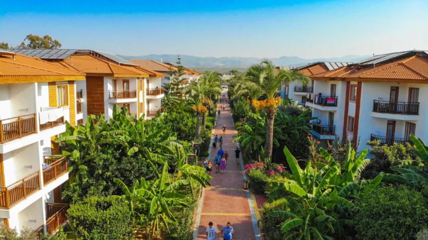 EFTALIA VILLAGE  5*-11