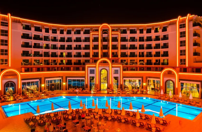 The Lumos Deluxe Resort Hotel & Spa 5*-8