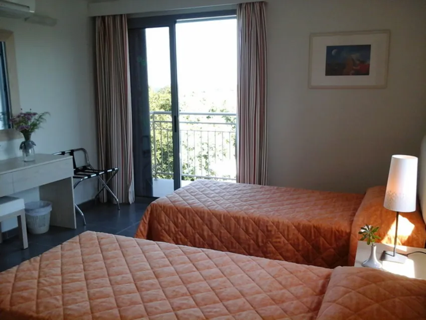Natura Beach Hotel & Villas 3*-10