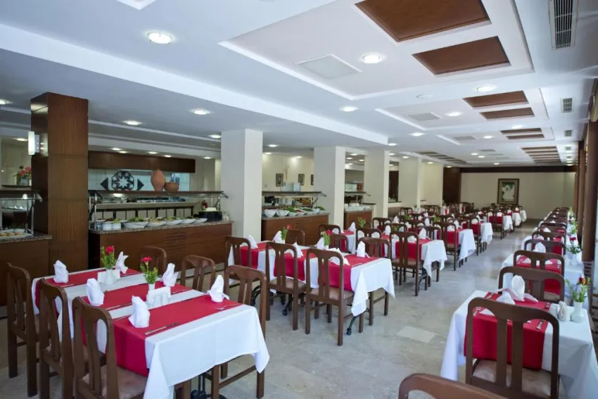 TRENDY SIDE BEACH (ADULTS ONLY 16+)  4*-14